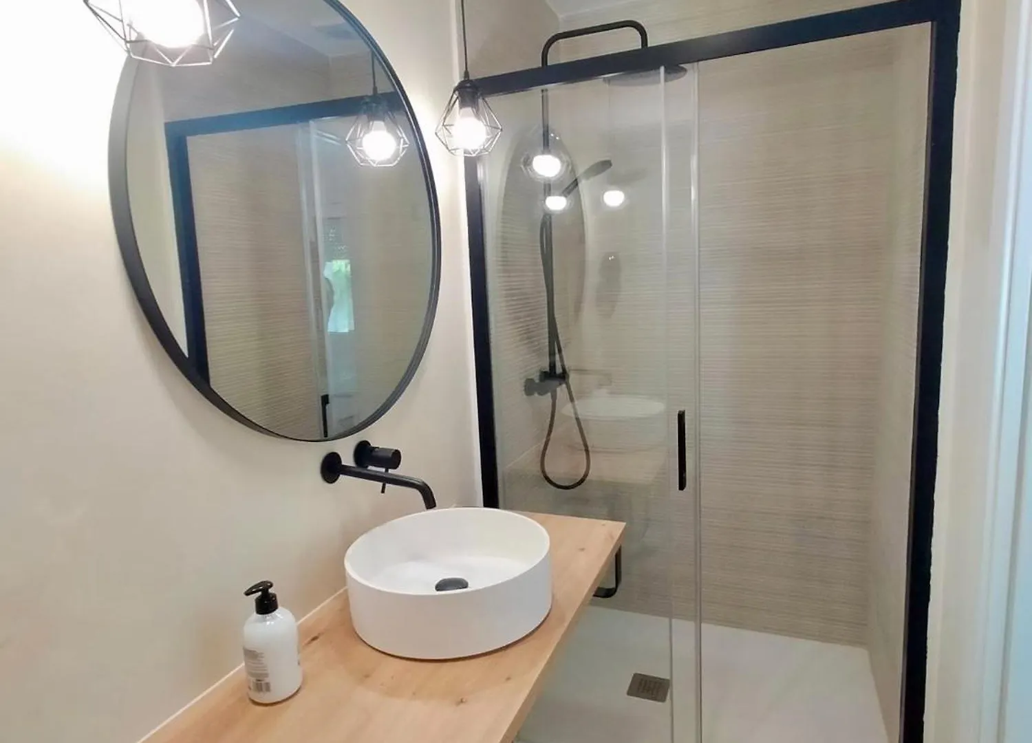Apartaments Gorgot Empuriabrava 0*,  Spanien
